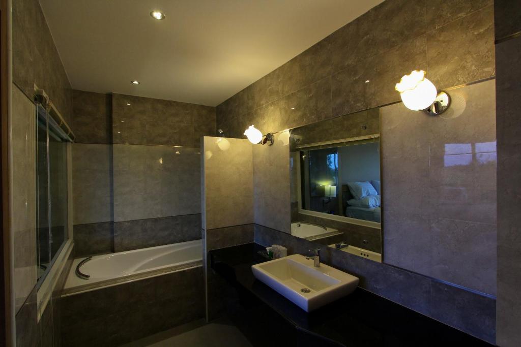 Kitlada Hotel Udonthani Pokoj fotografie