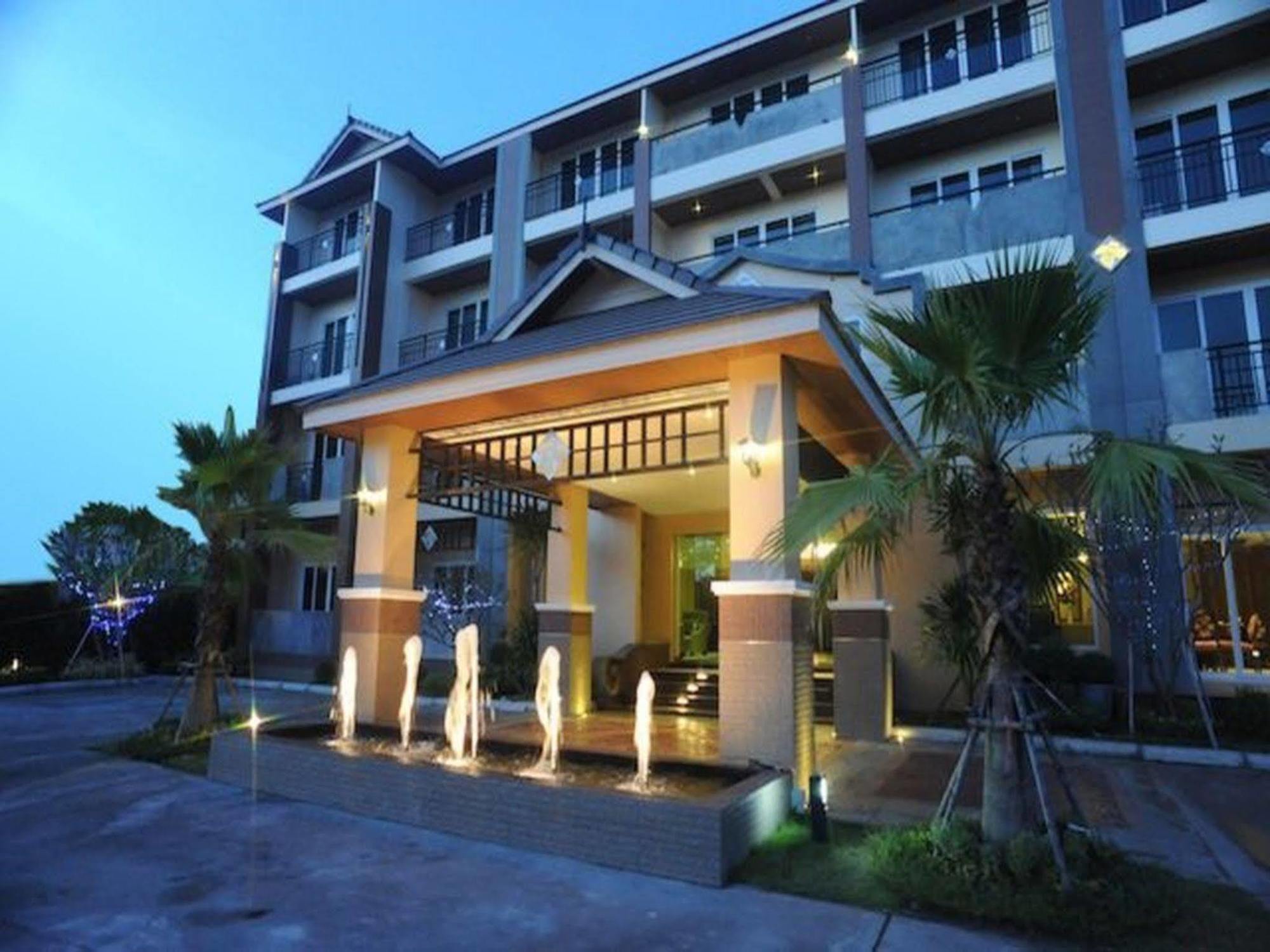 Kitlada Hotel Udonthani Exteriér fotografie