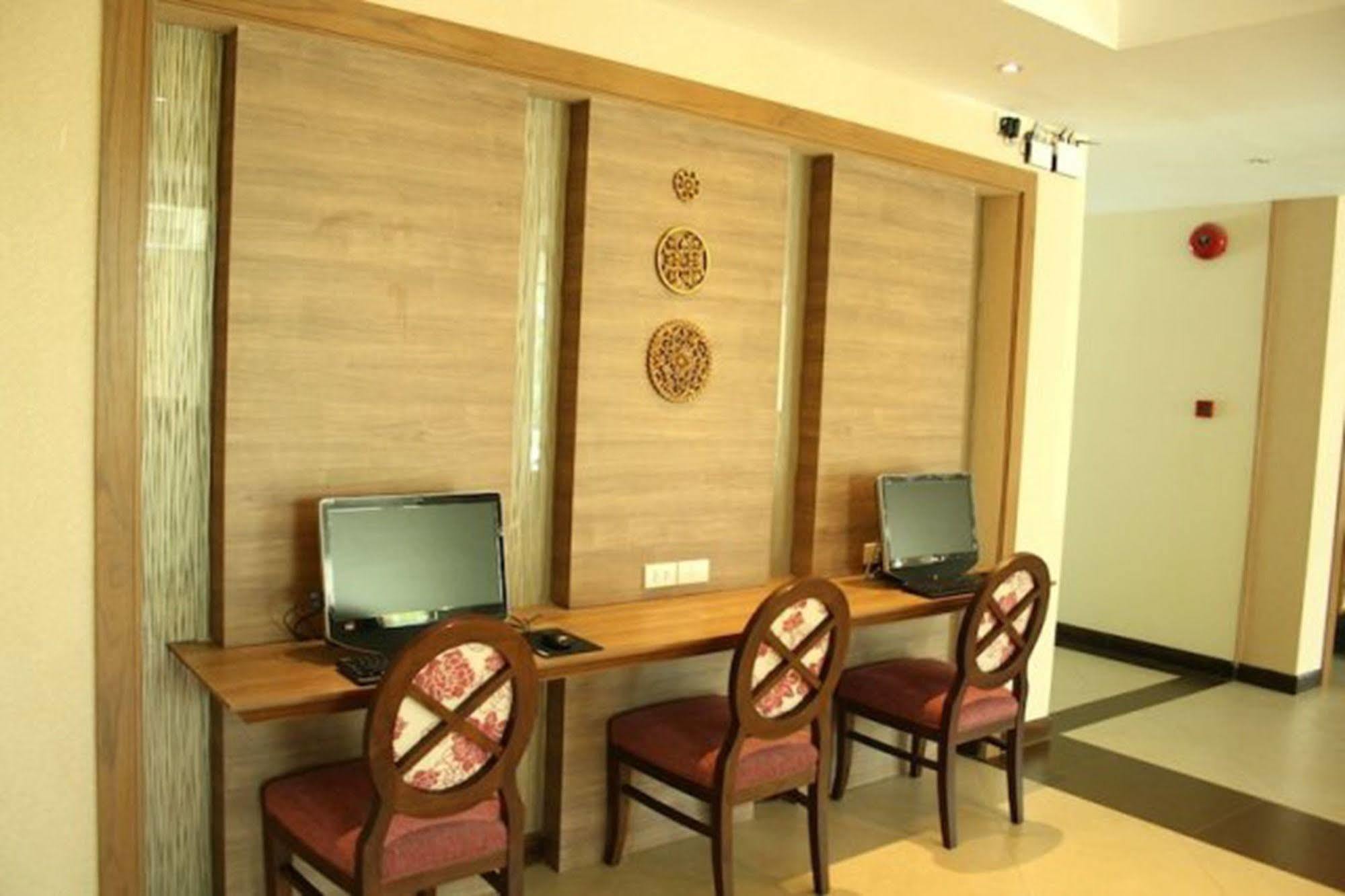 Kitlada Hotel Udonthani Exteriér fotografie